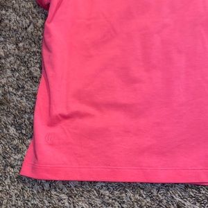 Lululemon Lipgloss Shirt